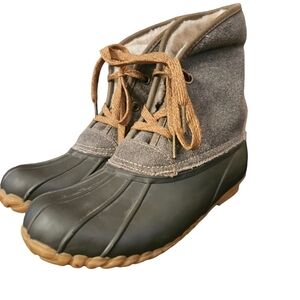 THE original Sporto Genuine Duck  size 8